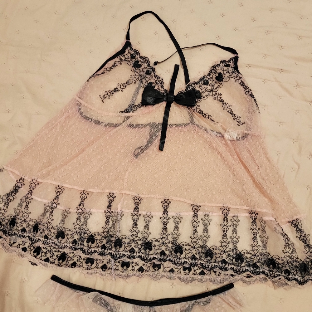 Babydoll Set - Picture 2 of 3